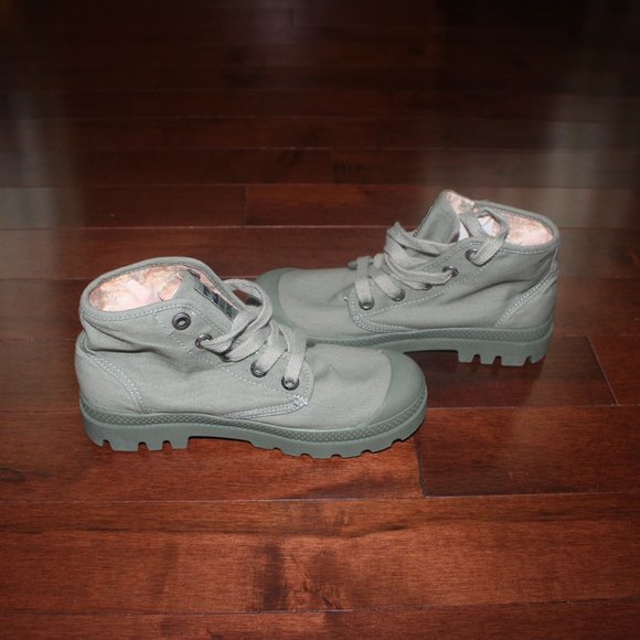 Billabong "WANDER OUT" hiking boots - Picture 2 of 3